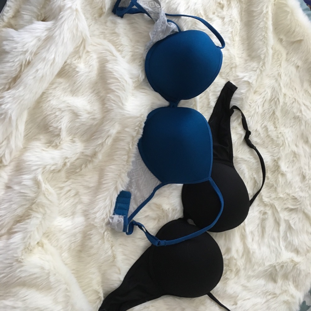 Comfy t shirt bras 💙🖤